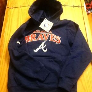 Atlanta Braves gussetted sleeve hoodie